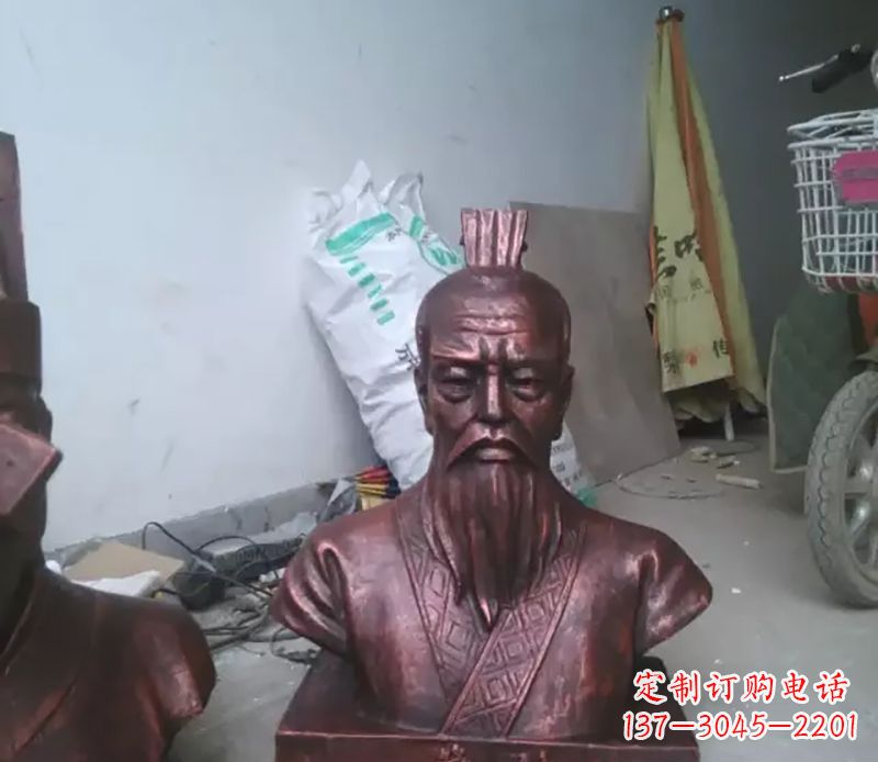 漳州管仲古代人物胸像铜雕,展现古代官僚风范