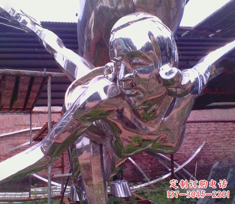 漳州广场不锈钢运动员雕塑