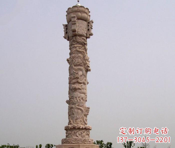 漳州领雕塑制作精美的红石龙柱雕塑