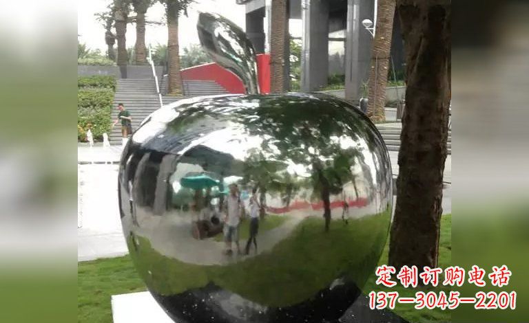 漳州新奇优雅的苹果雕塑