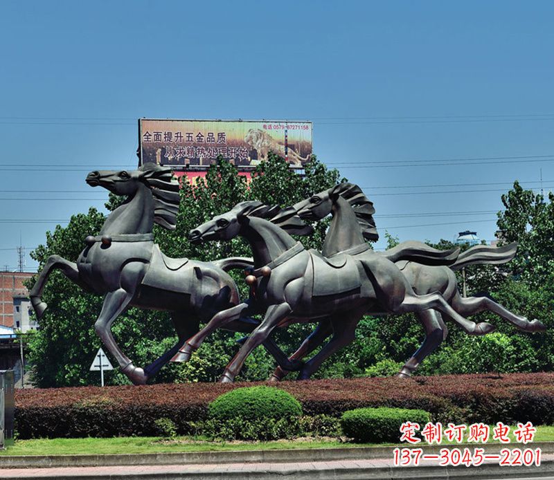 漳州非凡运动,街边奔马铜雕塑