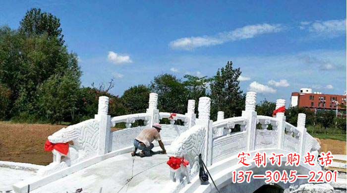 漳州景区汉白玉石雕拱桥