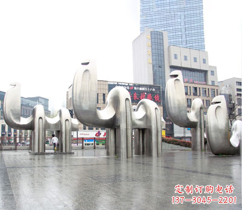 漳州骆驼雕塑不锈钢