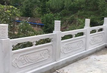 漳州莲花纹石栏板雕塑，为你树立华丽边框