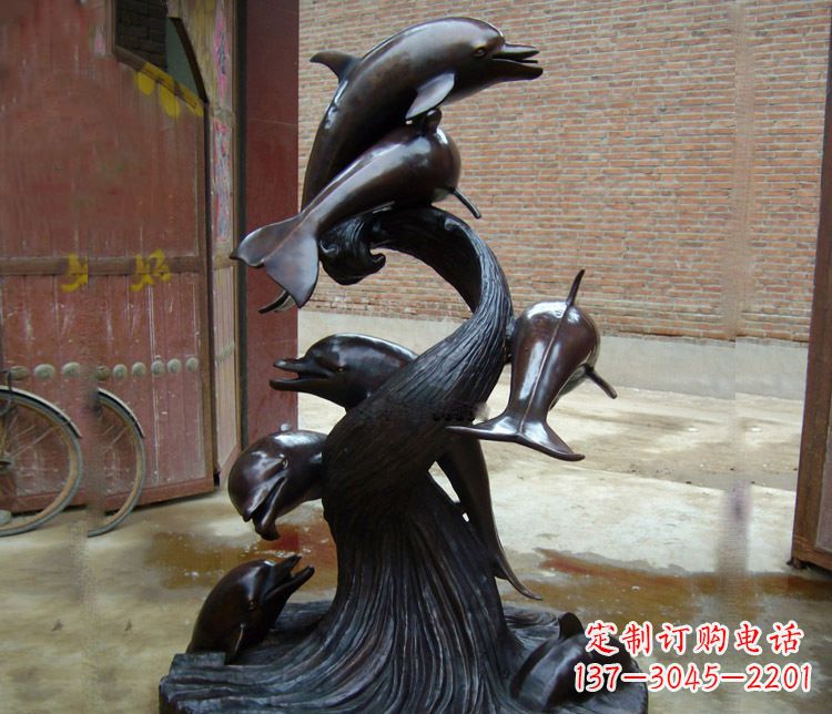 漳州尊贵华丽的海豚雕塑
