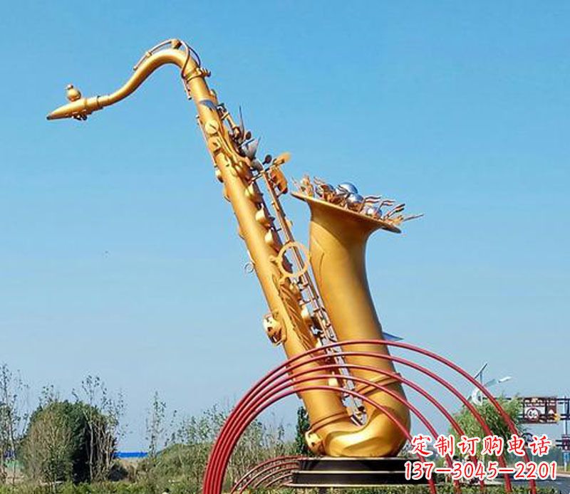 漳州中领雕塑:萨克斯铜雕高质量制作