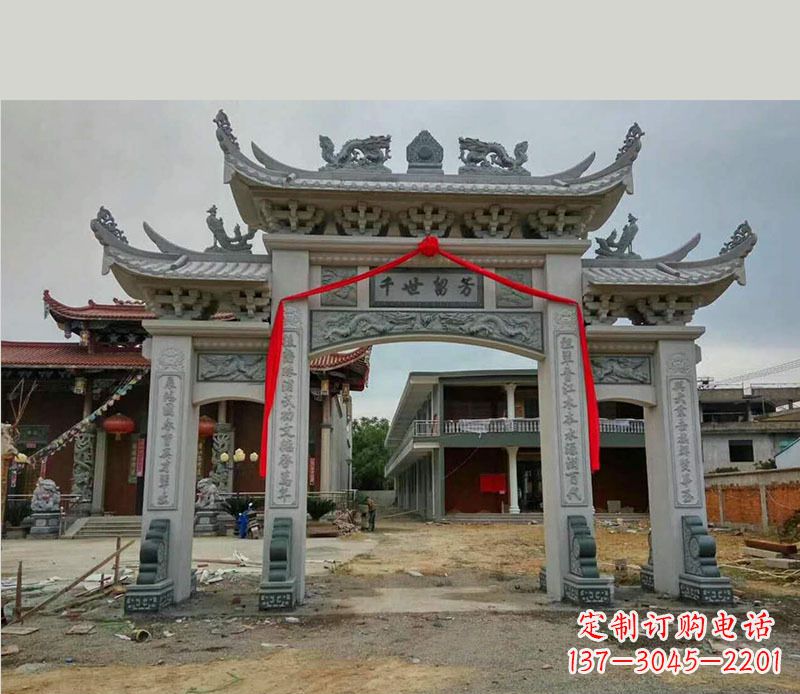 漳州以传统工艺为源的独特牌坊石雕