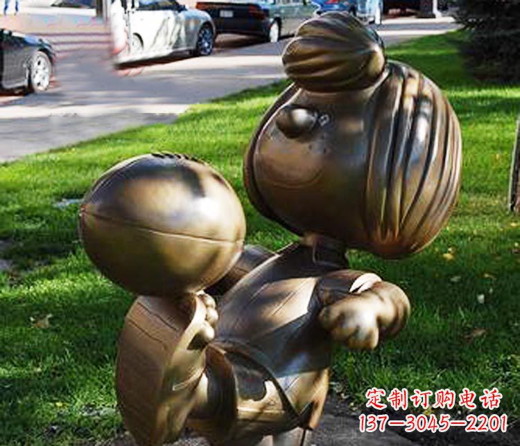 漳州踢球的小女孩铜雕
