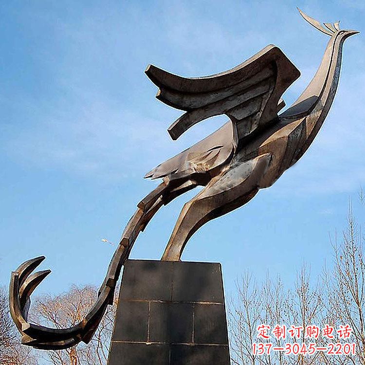 漳州铜雕百鸟之王凤凰景观雕塑