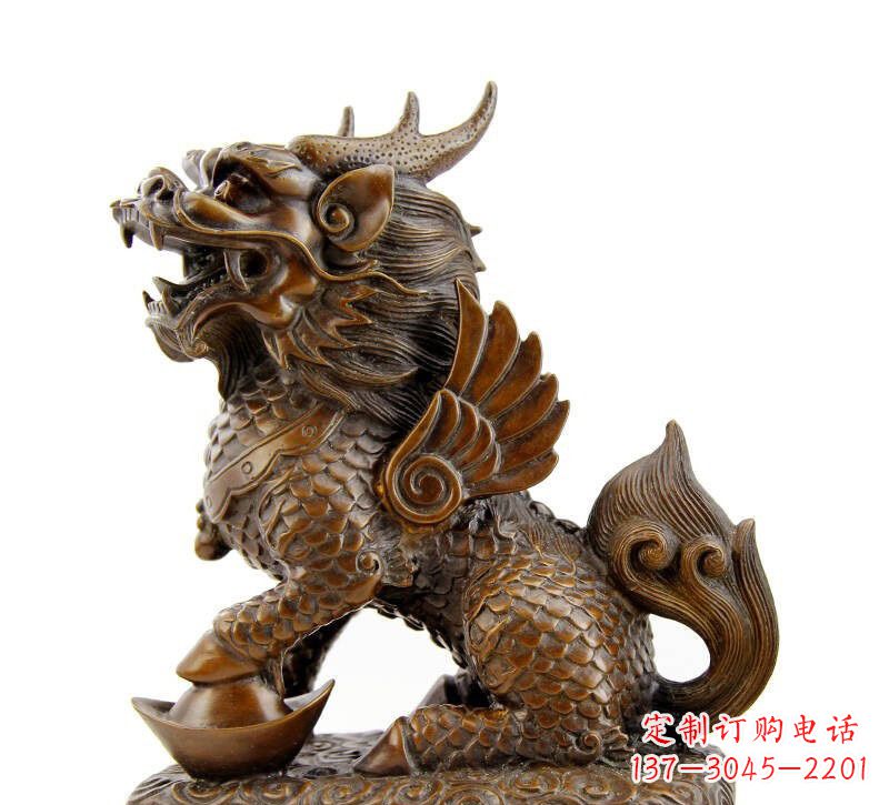漳州铜雕踩元宝麒麟