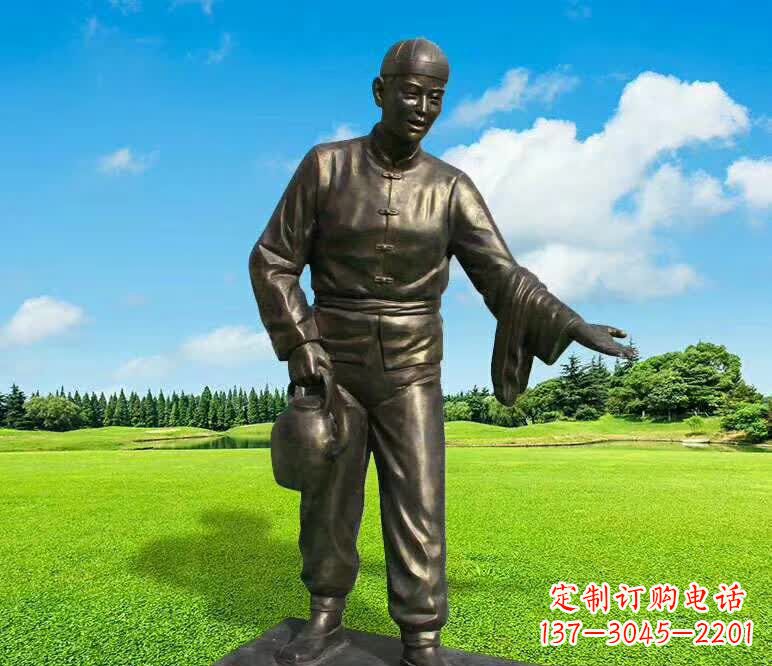 漳州铜雕店小二人物雕塑1