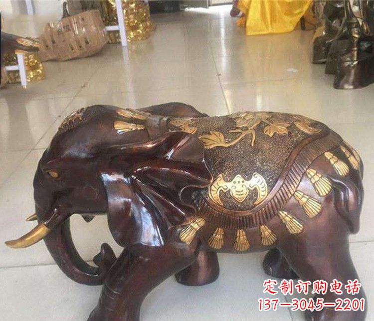 漳州铜雕室内装饰小象雕塑摆件