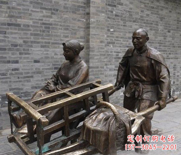 漳州推独轮车的人物铜雕