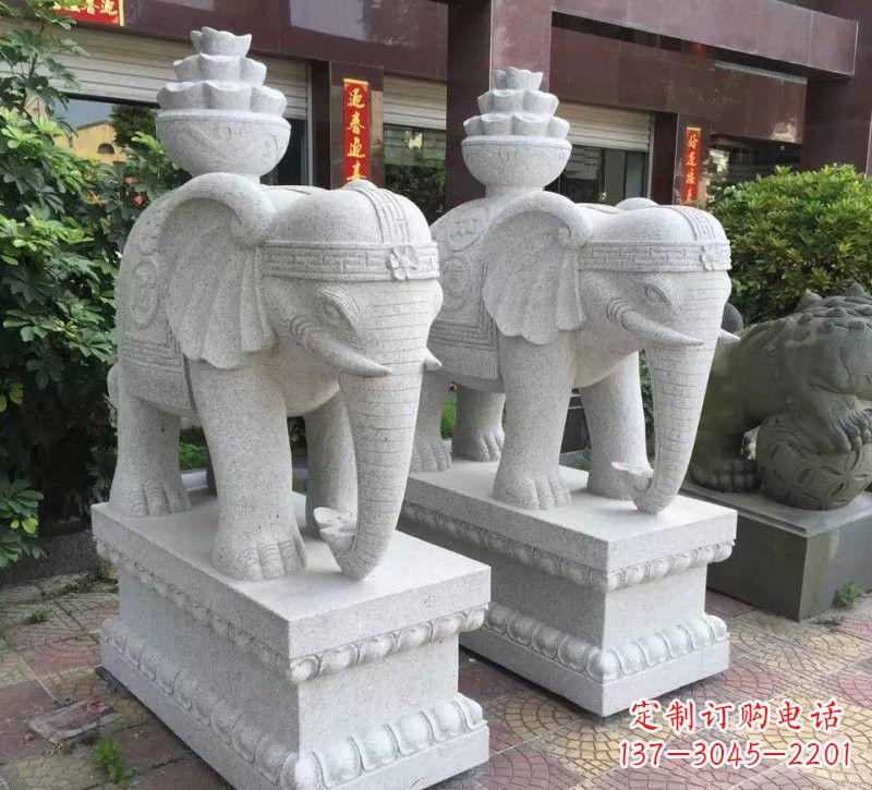 漳州驮元宝的大象石雕