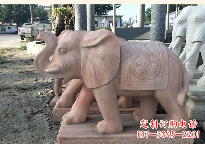 漳州晚霞红鼻卷元宝大象门口石雕_1
