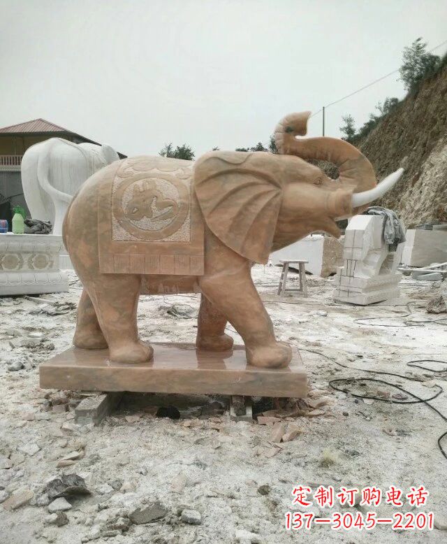 漳州晚霞红吉祥如意大象雕塑