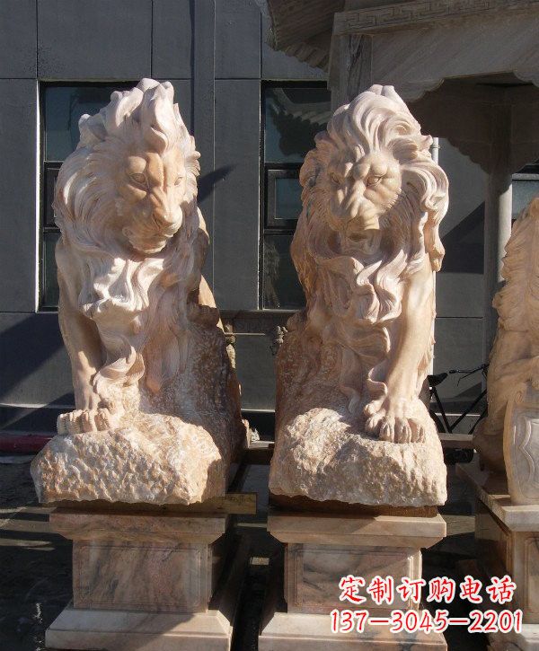 漳州晚霞红欧式狮子石雕