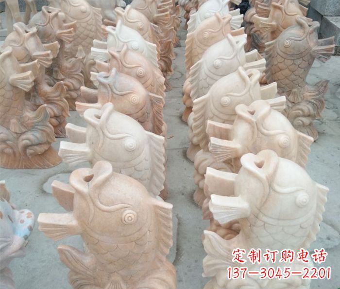 漳州晚霞红喷水鲤鱼公园石雕 (2)