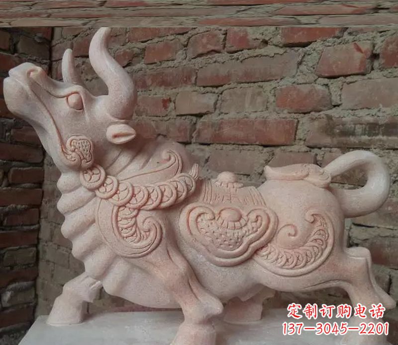 漳州晚霞红小牛雕塑