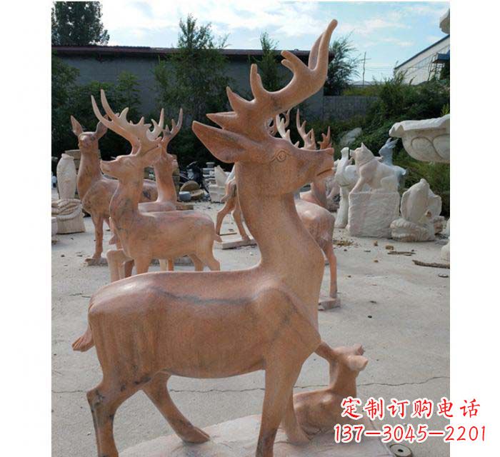 漳州晚霞红驯鹿动物公园石雕