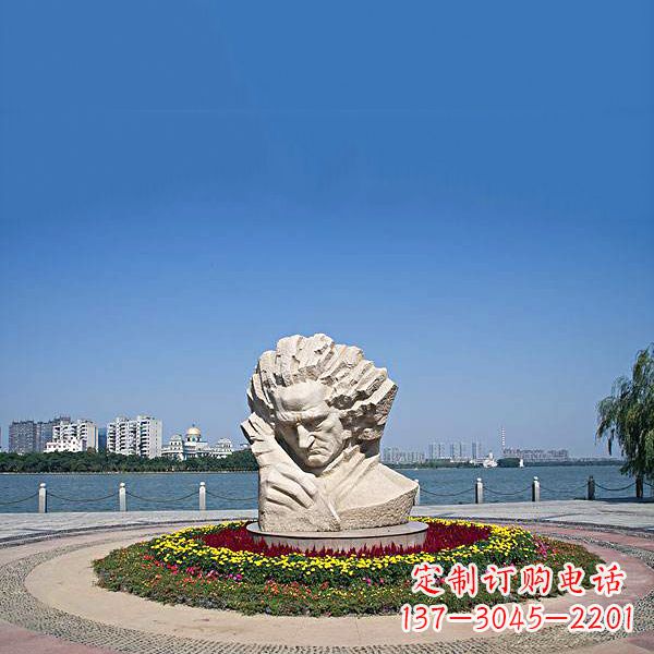 漳州维也纳古典乐派代表人物世界知名音乐家贝多芬石雕景区景观雕像
