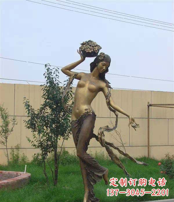 漳州西方美女公园人物铜雕
