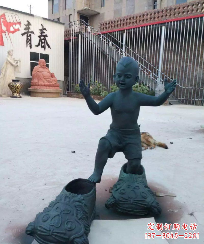 漳州小孩穿大鞋青铜人物雕塑