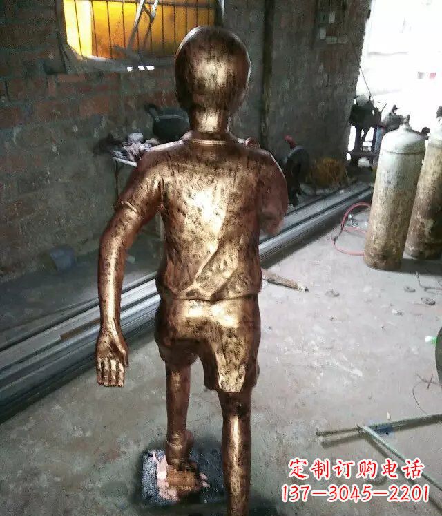 漳州小孩跑步公园人物铜雕 (2)