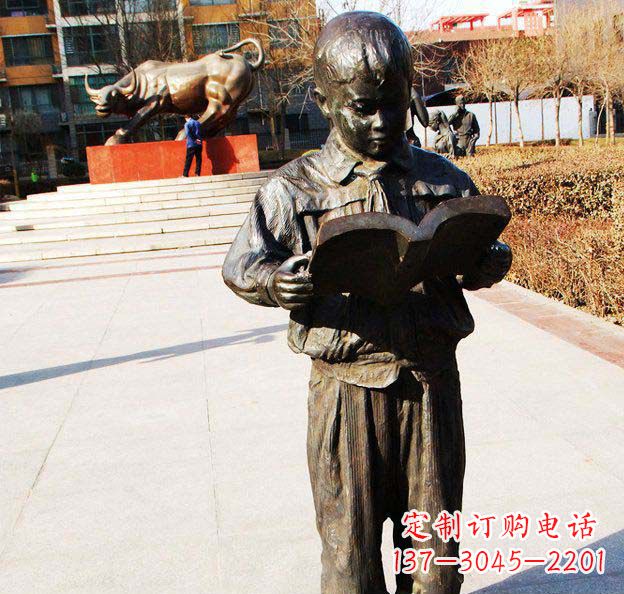 漳州校园看书的小学生人物铜雕