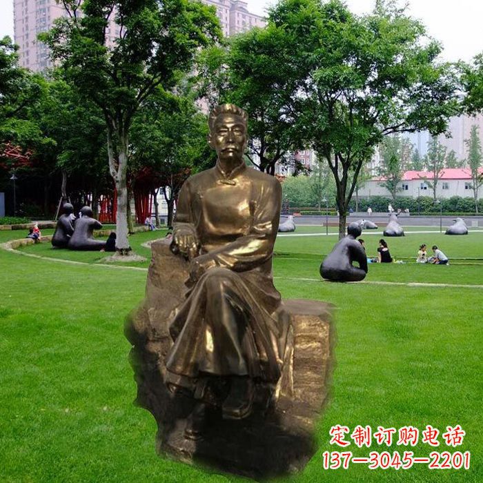 漳州校园名人鲁迅先生玻璃钢仿铜雕像