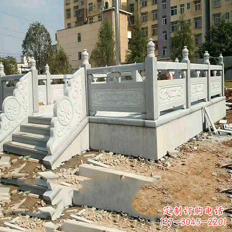 漳州校园青石升旗台