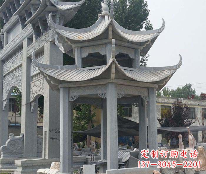漳州园林双层石雕凉亭