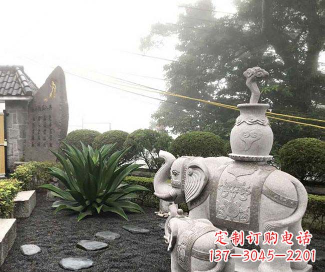 漳州招财驮宝大象石雕