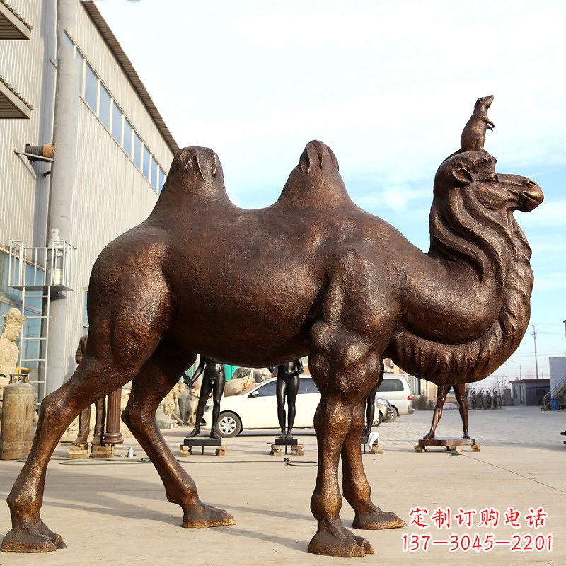 漳州铸铜骆驼雕塑