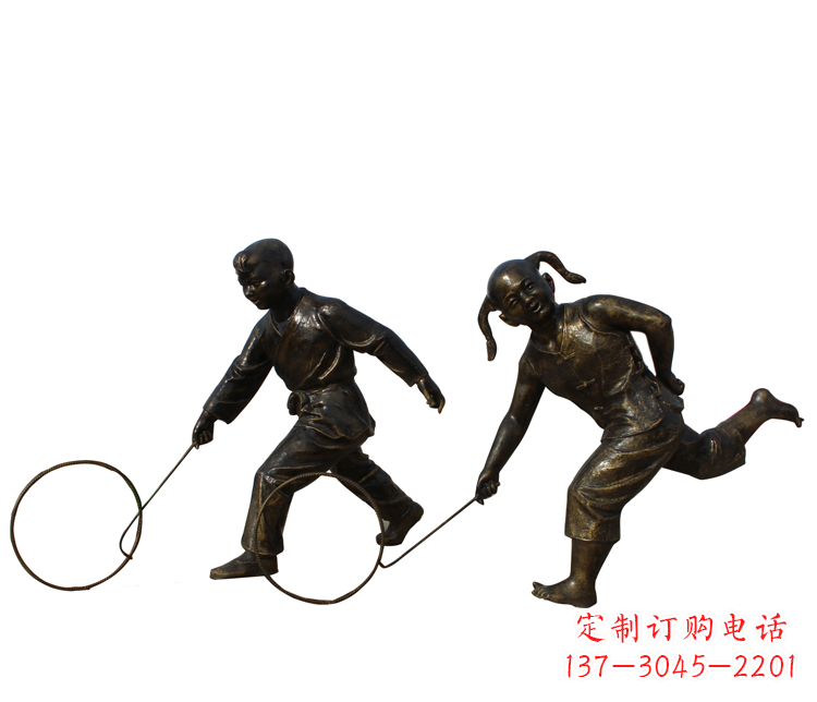 漳州公园滚铁环的儿童铜雕