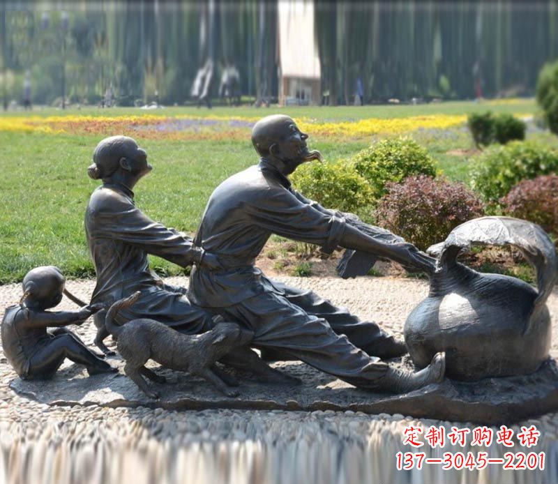 漳州祖孙三人拔萝卜铜雕